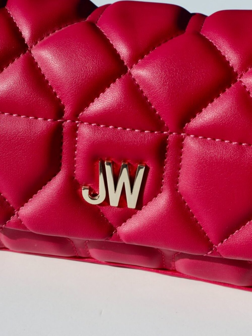 NWT Jason Wu Fuchsia Quilted‎ Vegan Leather Crossbody Bag with Gold Hardware - Picture 4 of 9